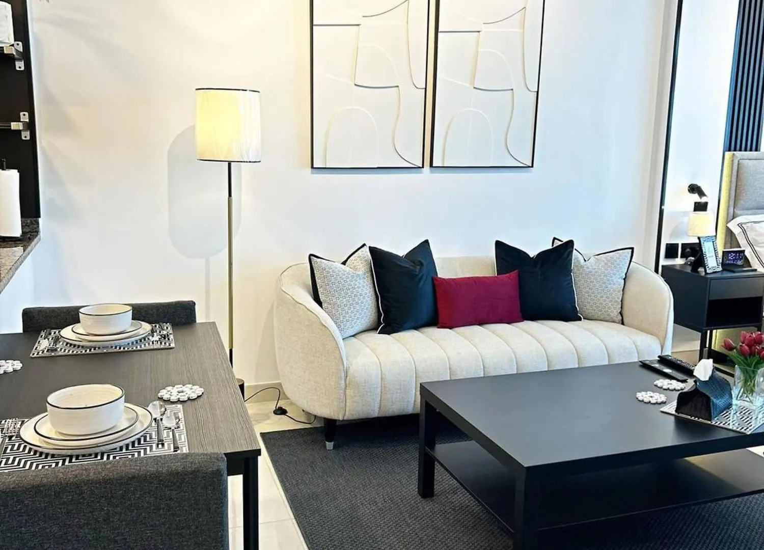 Stunning Studio In Business Bay Dubai United Arab Emirates